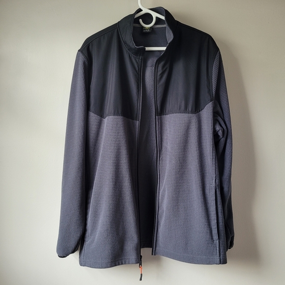 🍁ATHLETIC WORKS Full Zip Gray & Black Color Block Men's XL (46/48) - Picture 10 of 10